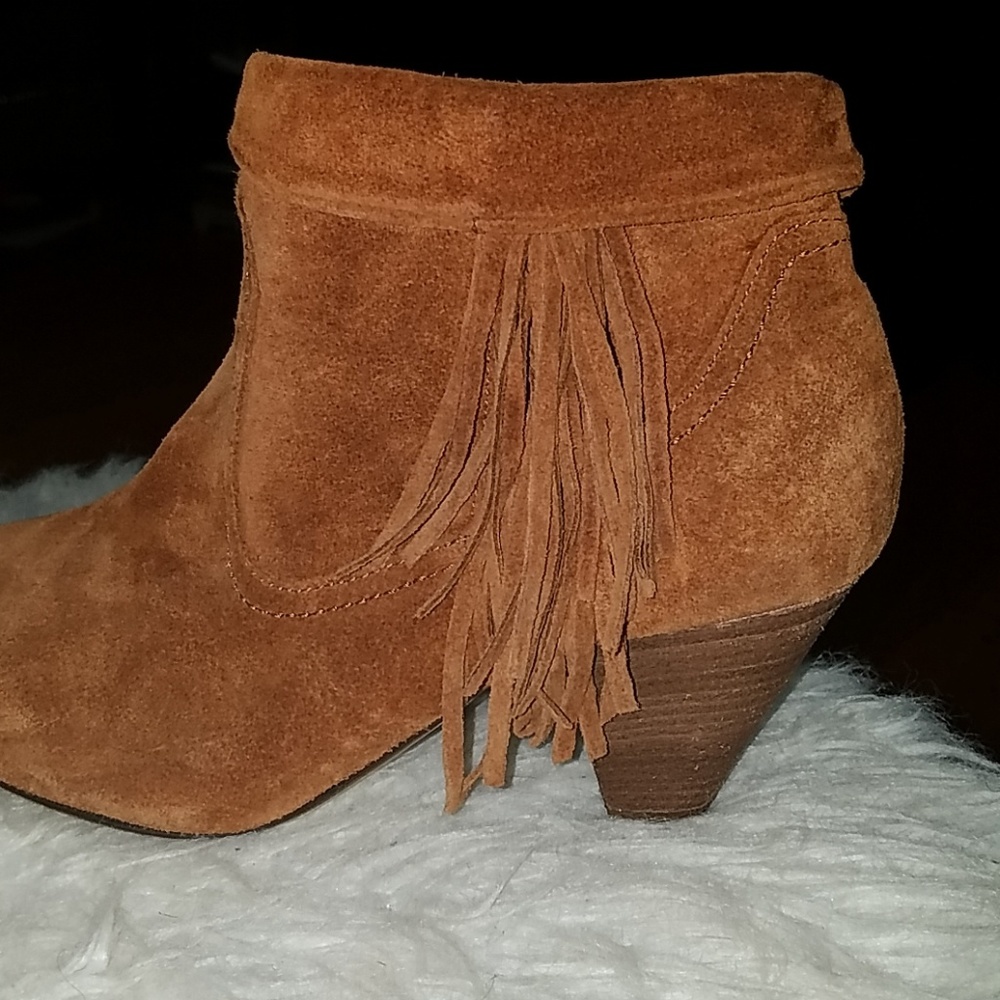 💥💥 sale Steve Madden leather booties with tassel